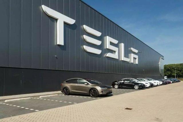 Model 3如何应对国内自主品牌“围剿”？降价打法还行得通