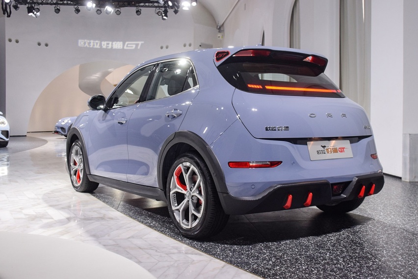 欧拉好猫GT木兰版正式开启预售 续航480km 还有个性运动外观！