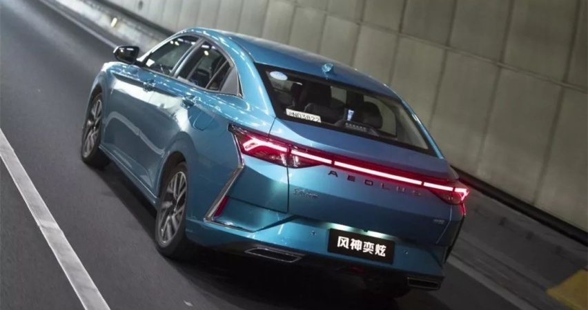 居然带L2+级智能辅助驾驶系统 这车真的只6.49万起步？