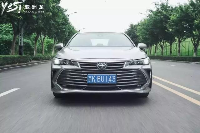 试驾亚洲龙：翩若惊鸿，婉若游“龙”