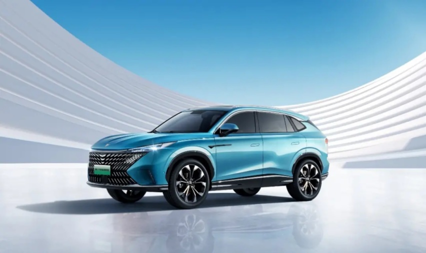 【e汽车】 全新第三代荣威eRX5混动至强组合强势来袭