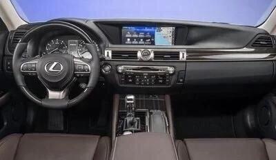 凯迪拉克CT5劲敌，入门级搭V6引擎，2020款雷克萨斯GS