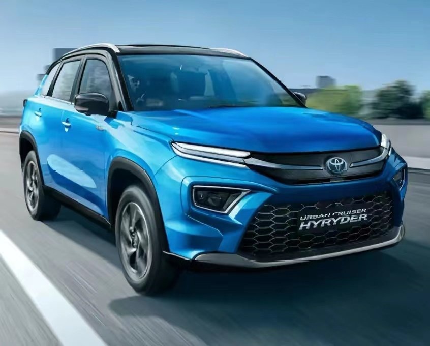 丰田全新SUV发布！搭1.5L混动+四驱 海外才8.48万起？