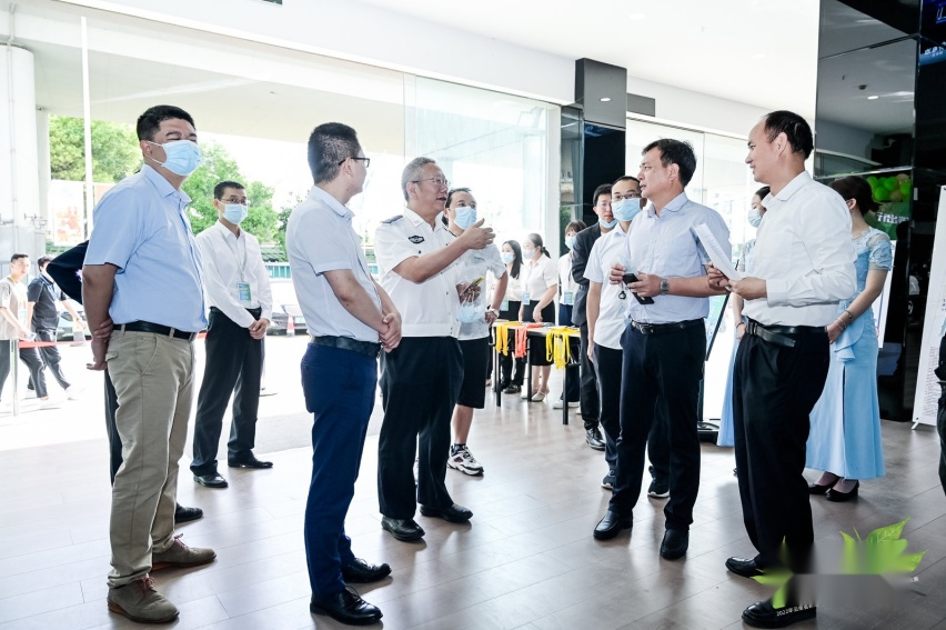 2022年云南新能源汽车下乡活动启动仪式 彩云新能源汽车展开展