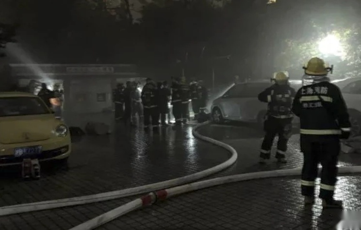 Model 3车主注意了，千万不要蹭底，否则有可能自燃