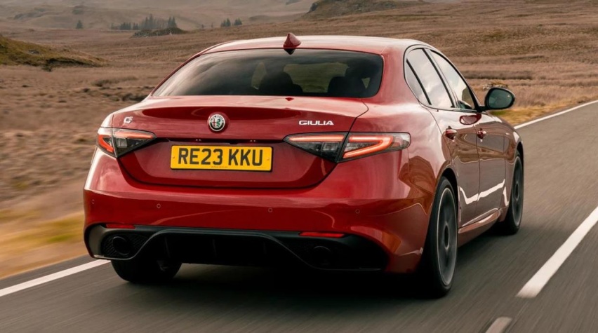 2023阿尔法罗密欧Giulia，35.98万起，碳纤维传动轴，取消后