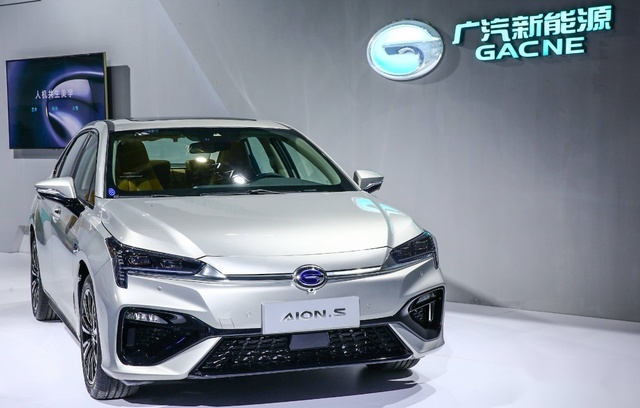 3月轿车销量榜排名：埃安S进前三，特斯拉Model 3只能排第三