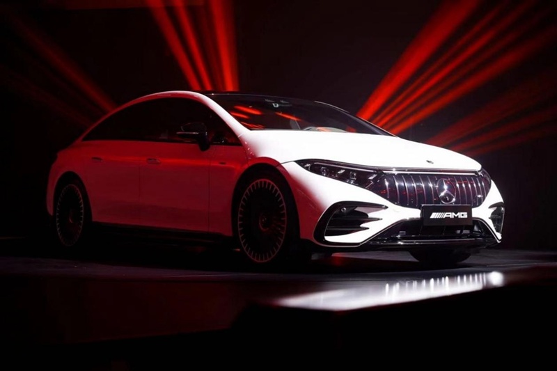 全新纯电梅赛德斯-AMG EQS 53 4MATIC+武汉亮相