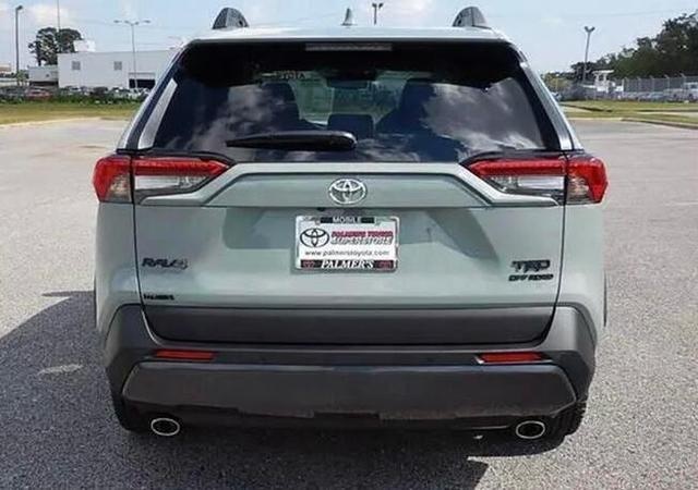新款丰田RAV4 TRD海外实拍 将配备智能电控四驱系统