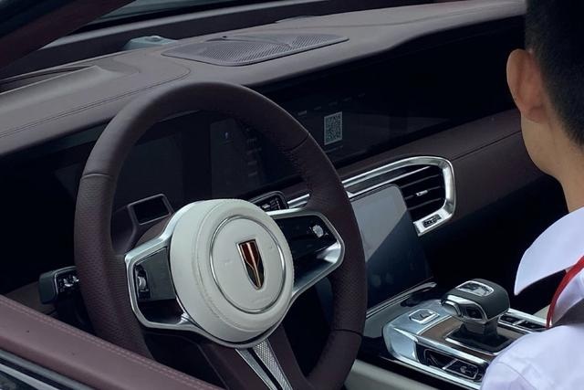 尺寸超宝马X7的纯电SUV，红旗E-HS9有多少亮点？