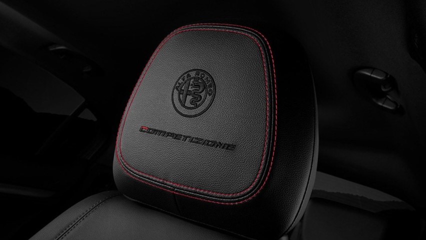 小众性能豪车！全系高功2.0T+轻量化悬架 还要啥3系X3？
