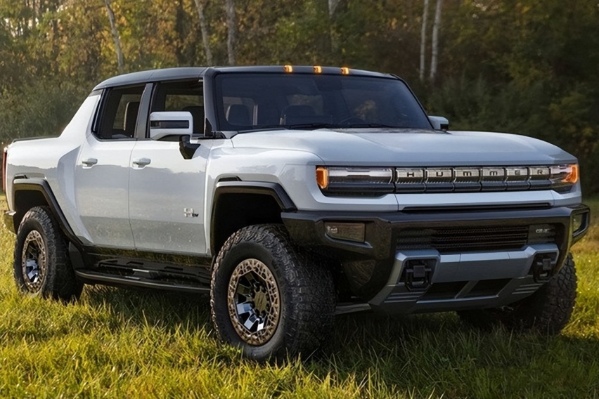 通用欲引进凯迪拉克顶级SUV 比宝马X7凶悍多了