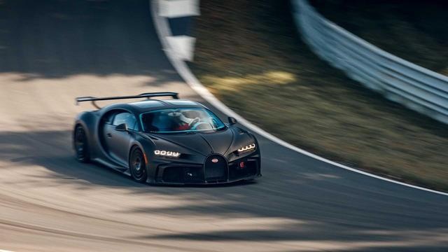 终极驾驶机器 布加迪Chiron Pur Sport实车亮相