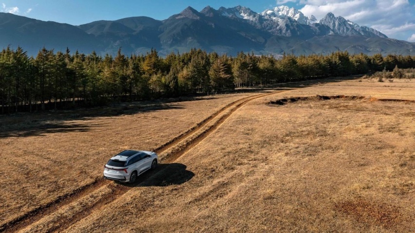 都在说新能源当道，为何长安CS75还能月销近两万台霸榜SUV？