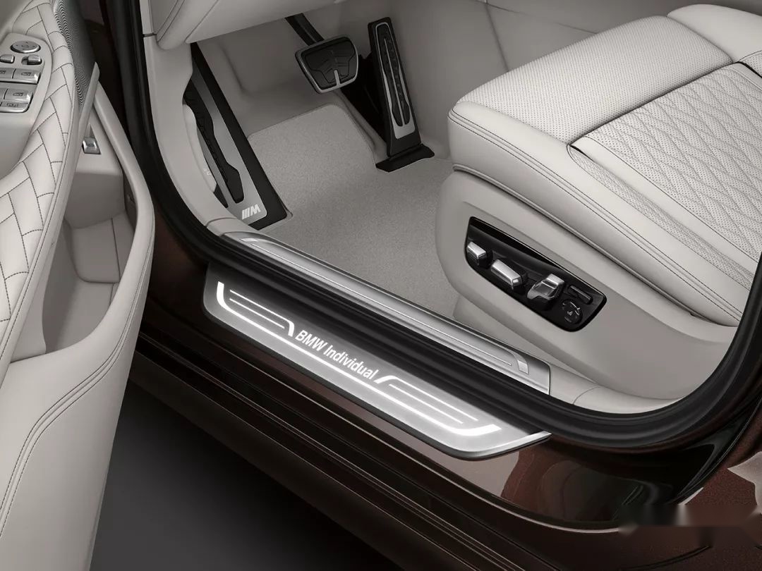 深受国人喜爱的新BMW 7系即将登场，个性化定制是最大亮点
