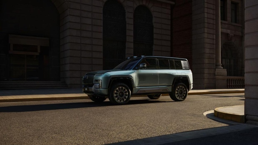 加速3.6s，续航1000km，仰望U8要吞了整个百万级豪华SUV市场