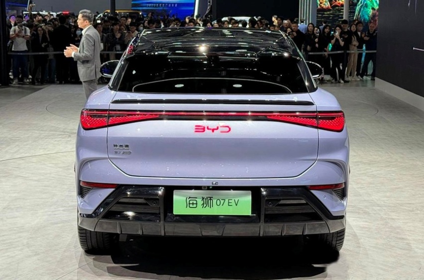 比亚迪又一王炸！海狮07EV上市，18.98万起，又要颠覆市场？