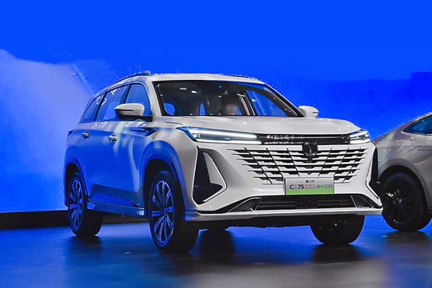 通勤5天不花一分钱？第三代CS75PLUS智电iDD来了，若15万起不