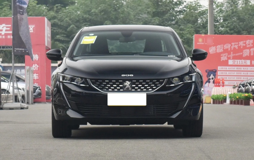 11万法系中级车，“黑武士”商务车！1.6T/1.8T+爱信AT