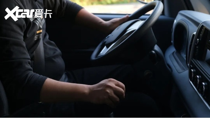新一代的奋斗底色！一台车助力梦想
