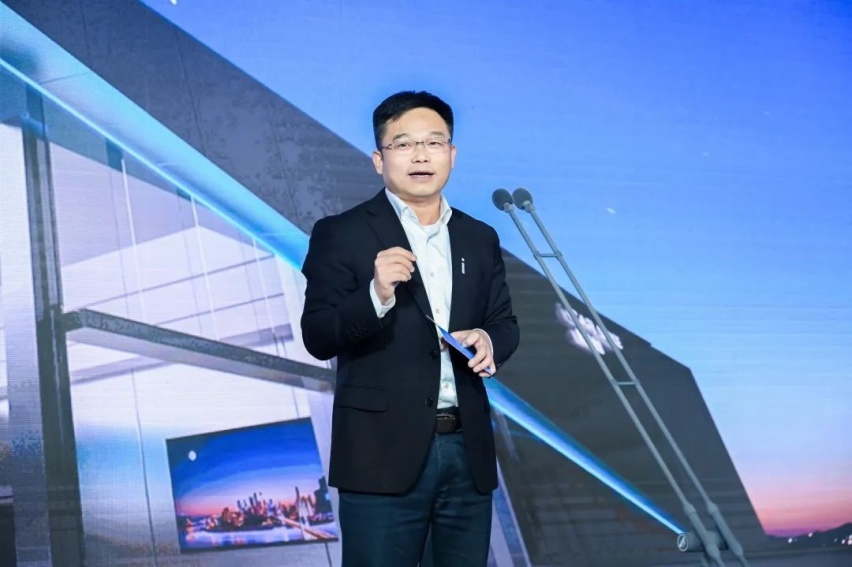 城市网红新地标 全球首家iCAR Space重庆正式开业
