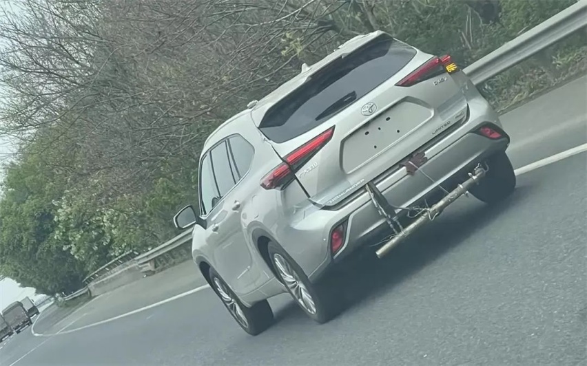 东风悦达起亚更名为起亚汽车、长安C385官图发布…丨今日车闻