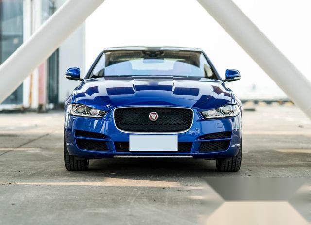 同级唯一全铝车身轿车,2.0t配8at,降价近10万无人问津