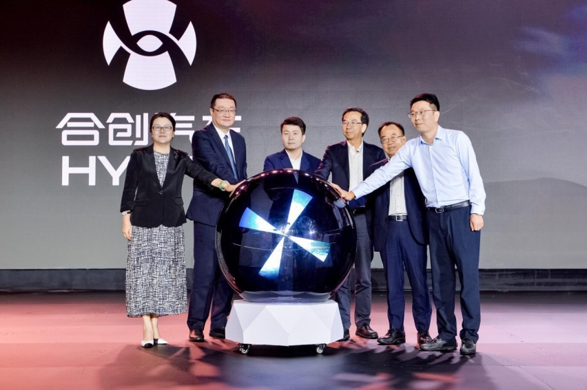 埃尔法一半的价格！激光雷达、双8155芯片，合创V09正式上市