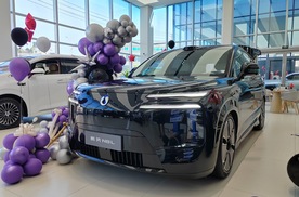 单月超48万辆！比亚迪11月销量数据公布，向上突破持续领跑行业