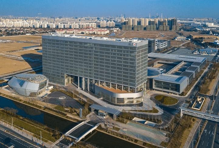 凯迪拉克全新CT6 打响豪华品牌“油电同享” “第一枪”