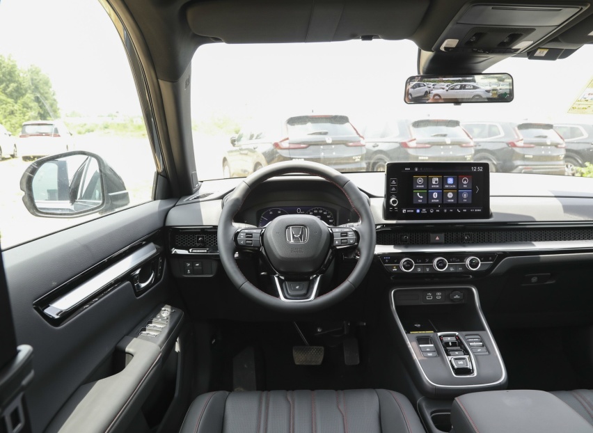 本田混动版“CRV”终于来了！不足17万起续航1060KM，还配大七座
