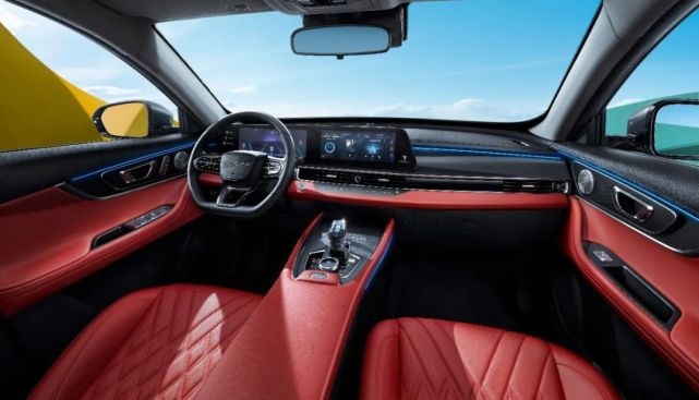 全新一代 瑞虎7 PLUS预售 10.69万起