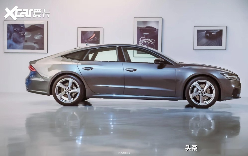 最美奥迪车型A7 Sportback参展深圳连接艺术设计节 诠释出感性美学