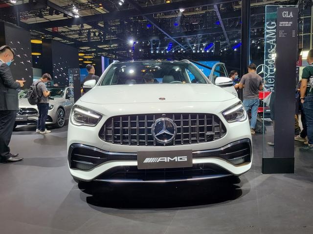 AMG家族再添两员，GLB 35、GLA 35齐登场