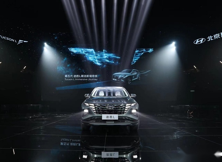 现代又放出“王炸”SUV，售价比CR-V手动挡还便宜