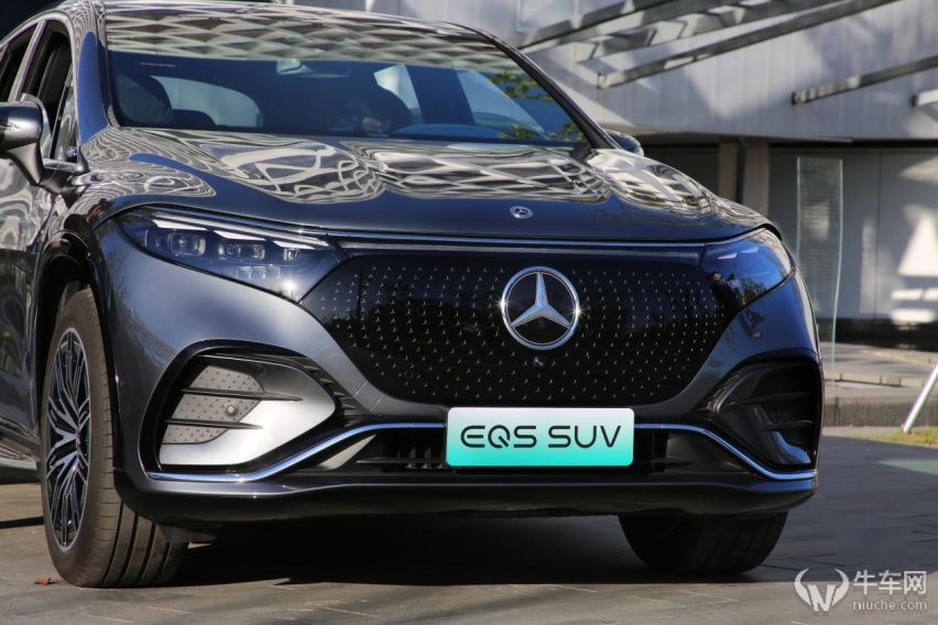 纯电动SUV天花板 静态体验奔驰EQS SUV