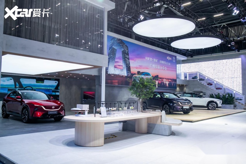 夺目亮相广州车展：长安马自达EZ-60不负众望