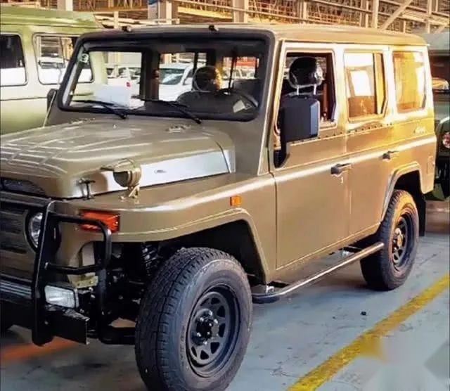 BJ40换上哈弗H9发动机，北汽越野就能“硬”起来了？