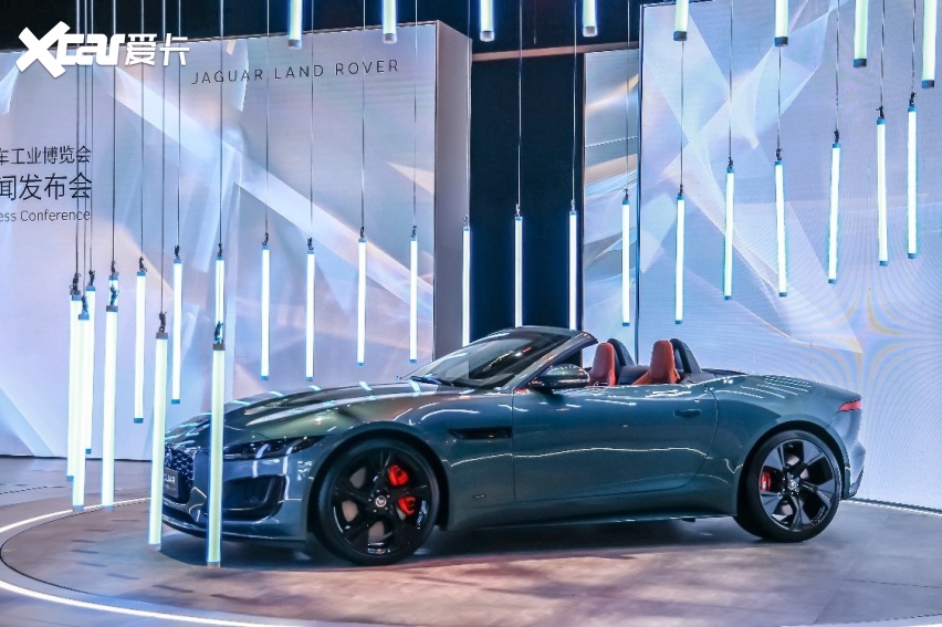 售价66.9万元起，捷豹F-TYPE 75周年典藏版车展上市