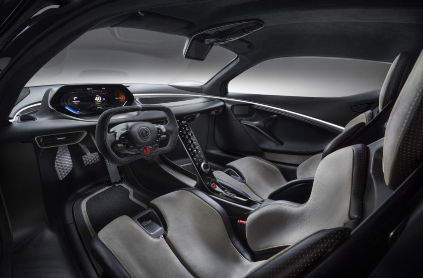 售价2188万、全球仅130台 全球首款纯电HYPER CAR——Evija