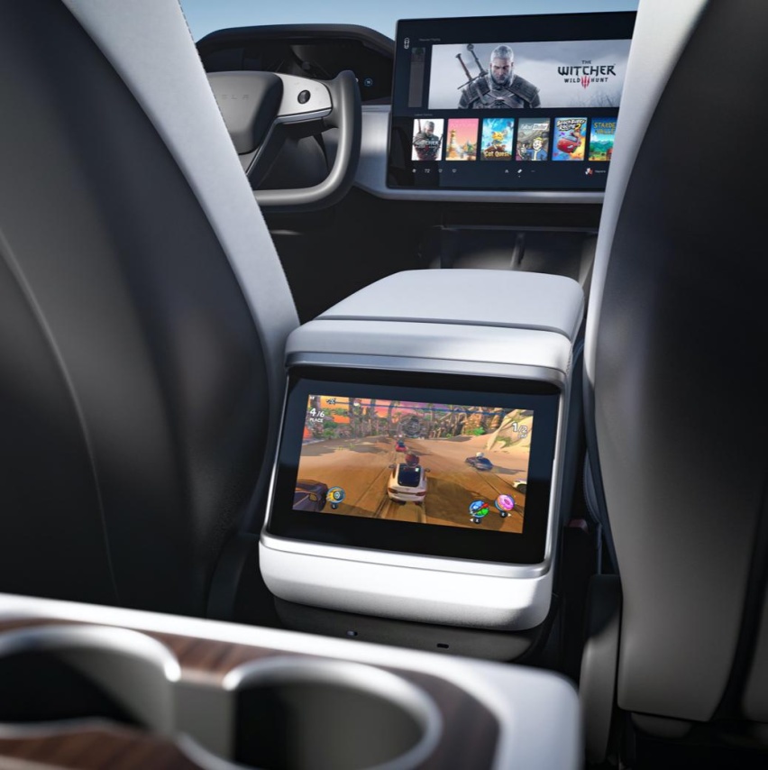 1020马力，2.1秒破百，Model S Plaid究竟是什么来头