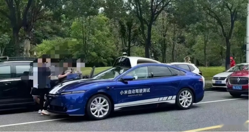 全新一代大众辉腾D2官图发布，smart全球首家旗舰中心开业