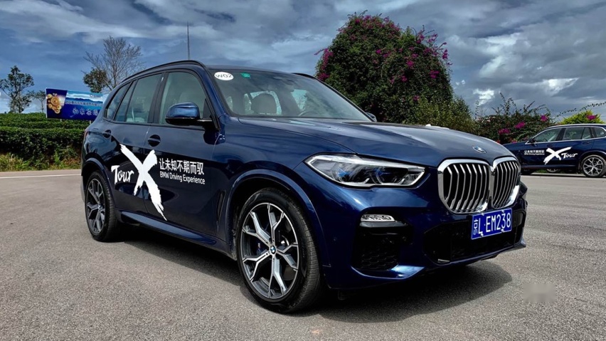 标配激光大灯的中大型SUV！开上TA才懂啥叫豪华又运动