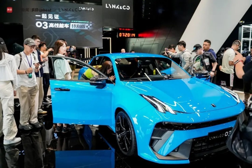 当领克让TCR赛车合法上路 “阁下”又该如何应对？