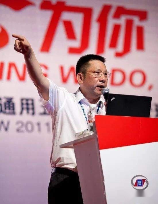 姚佐平薛海涛接班成谜，上汽通用五菱沈阳为何延期退休？
