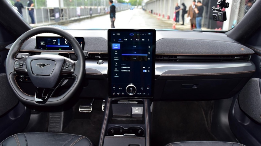 比特斯拉Model Y加速还快，更便宜的福特Mach-E GT香吗？