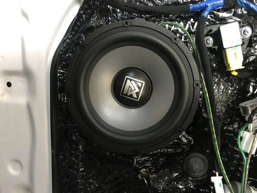 济南77现代领动汽车音响改装卓梦D165II两分频喇叭
