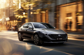 行业首创8年分期，日产轩逸真要当传家宝？