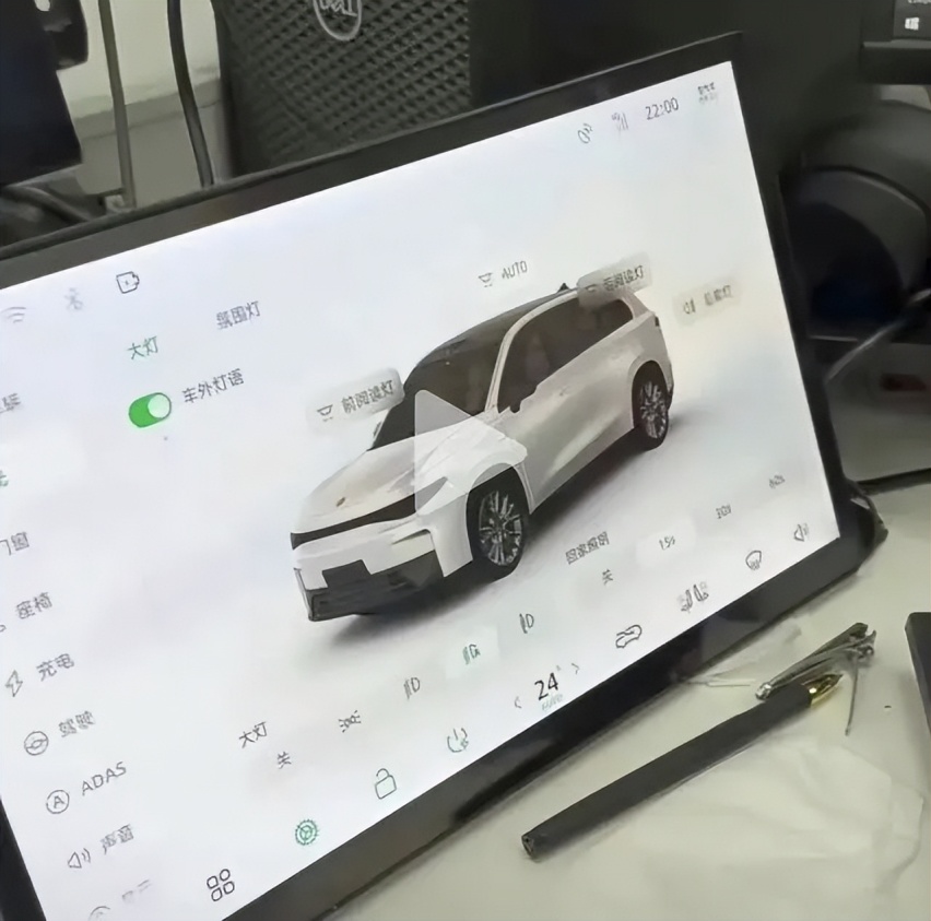 零跑全球车型“零跑B11”即将亮相 中大型SUV 预计30万起