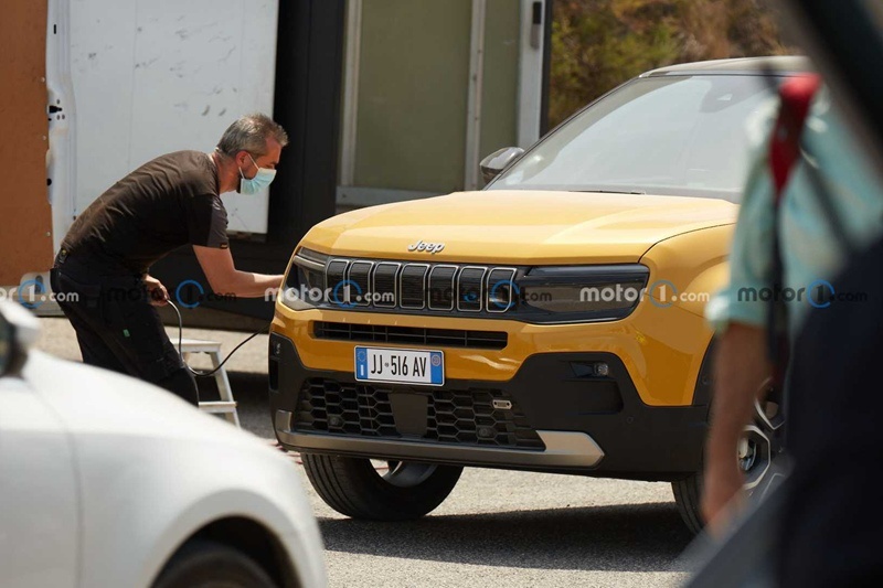 il-suv-elettrico-jeep_副本.jpg